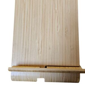 Natural Wood Device Stand